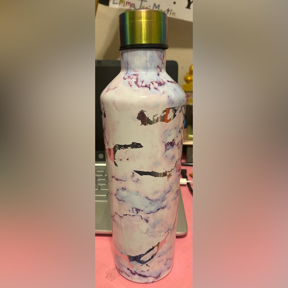 NWT, Icing Marble Print Pink & Silver Water Bottle with Gold Lid